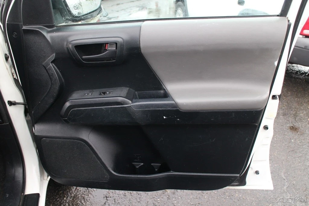 2017 Toyota Tacoma 3rd Gen - Image 21 of 21