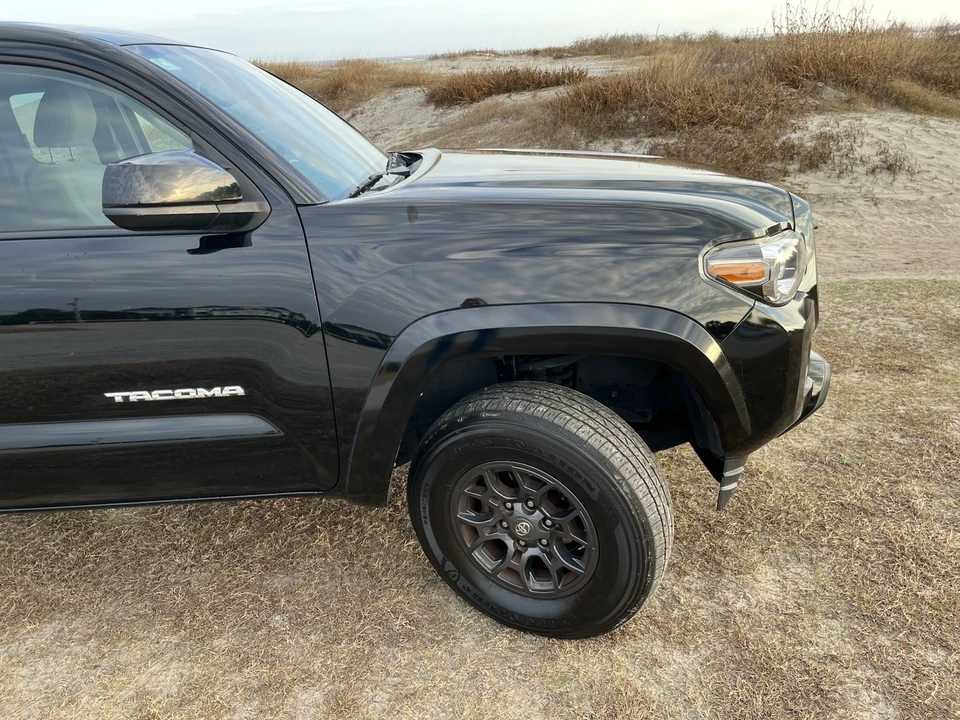 2017 Toyota Tacoma 3rd Gen - Image 3 of 21