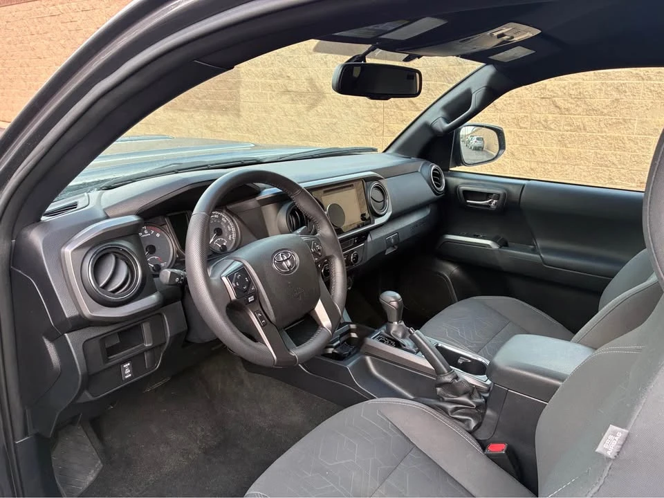 2017 Toyota Tacoma 3rd Gen - Image 5 of 6