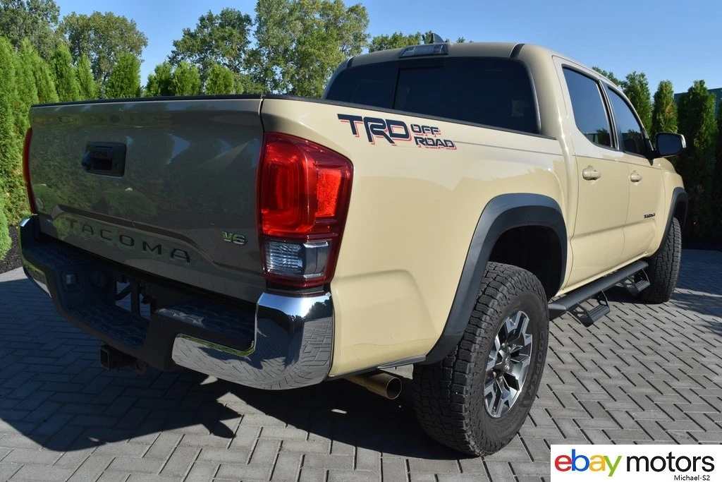 2017 Toyota Tacoma 3rd Gen - Image 5 of 21