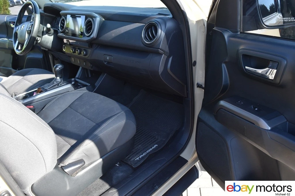 2017 Toyota Tacoma 3rd Gen - Image 16 of 21