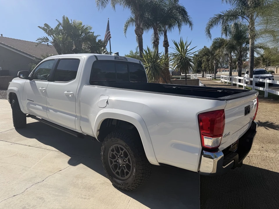 2017 Toyota Tacoma 3rd Gen - Image 7 of 15