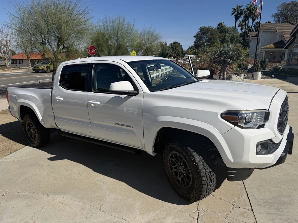 2017 Toyota Tacoma 3rd Gen - Image 3 of 15