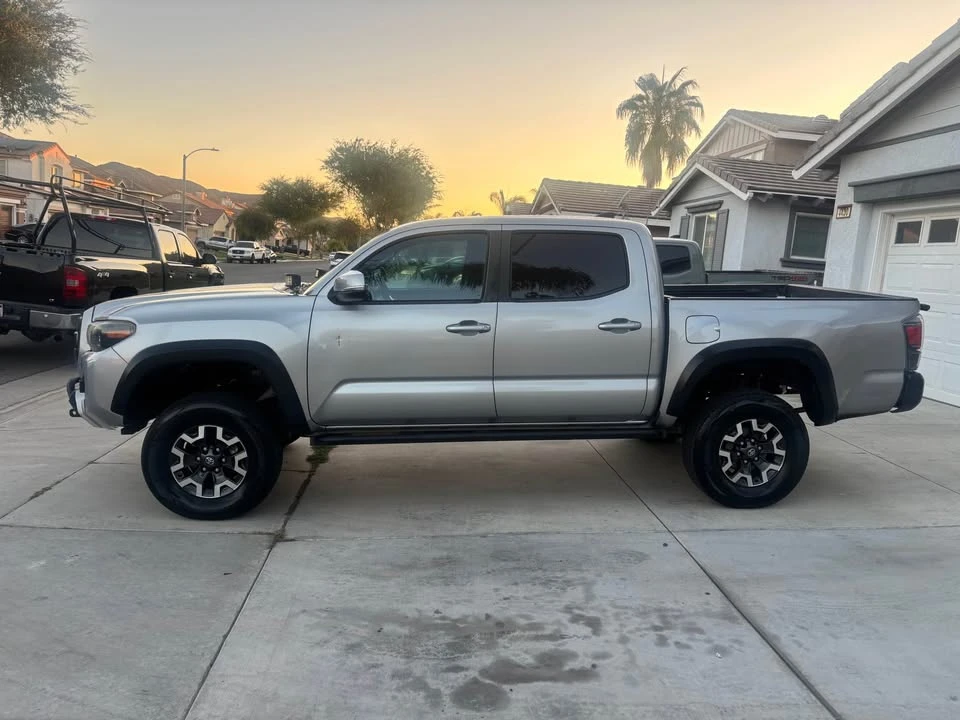 2017 Toyota Tacoma 3rd Gen - Image 3 of 19