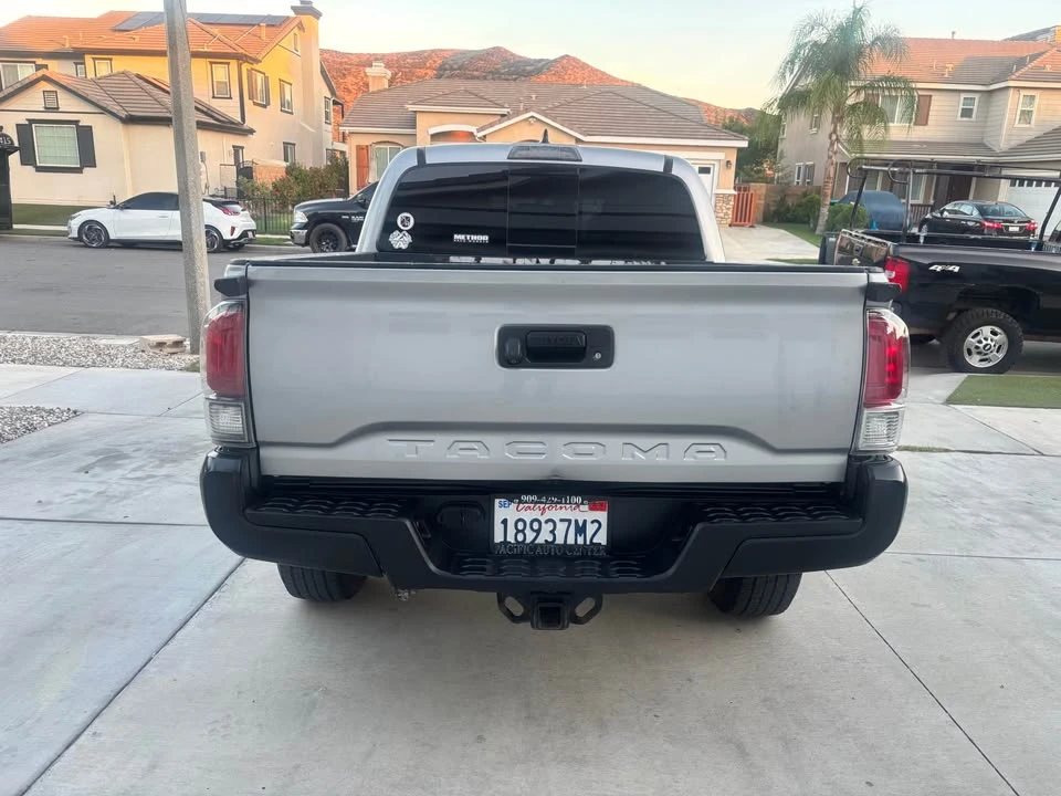2017 Toyota Tacoma 3rd Gen - Image 5 of 19