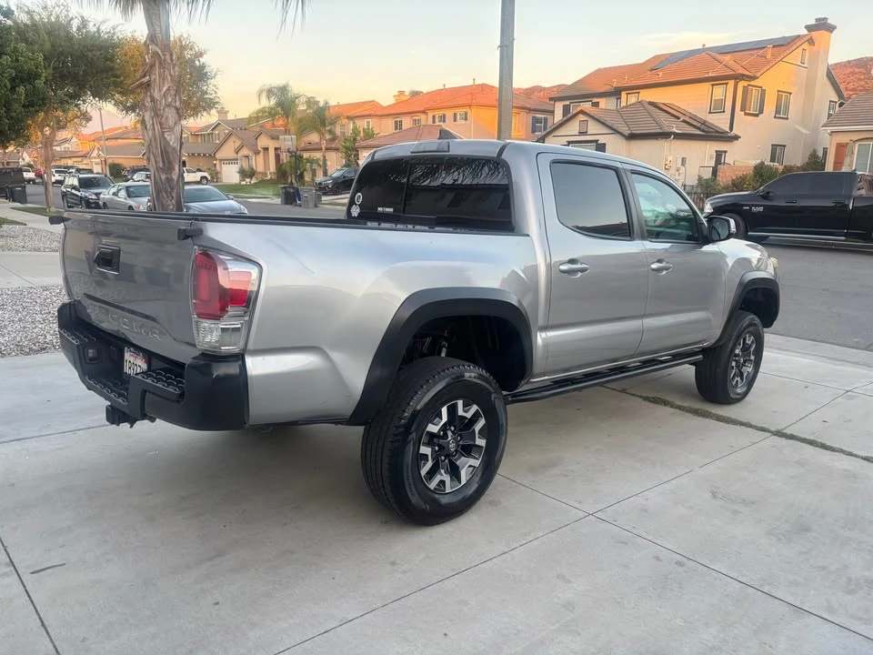 2017 Toyota Tacoma 3rd Gen - Image 6 of 19