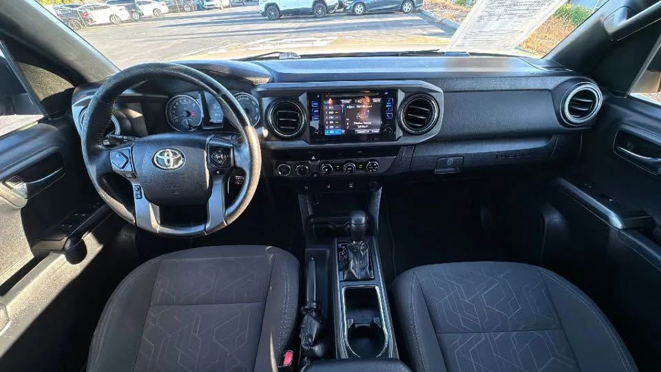 2017 Toyota Tacoma 3rd Gen - Image 5 of 6