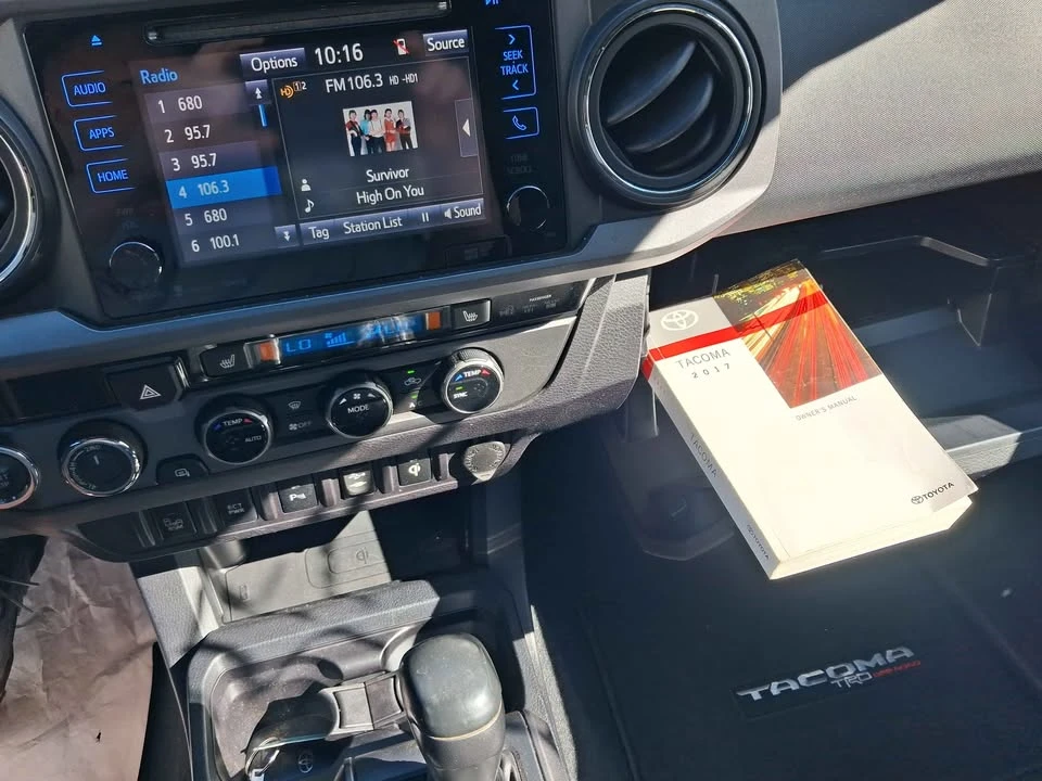 2017 Toyota Tacoma 3rd Gen - Image 18 of 20