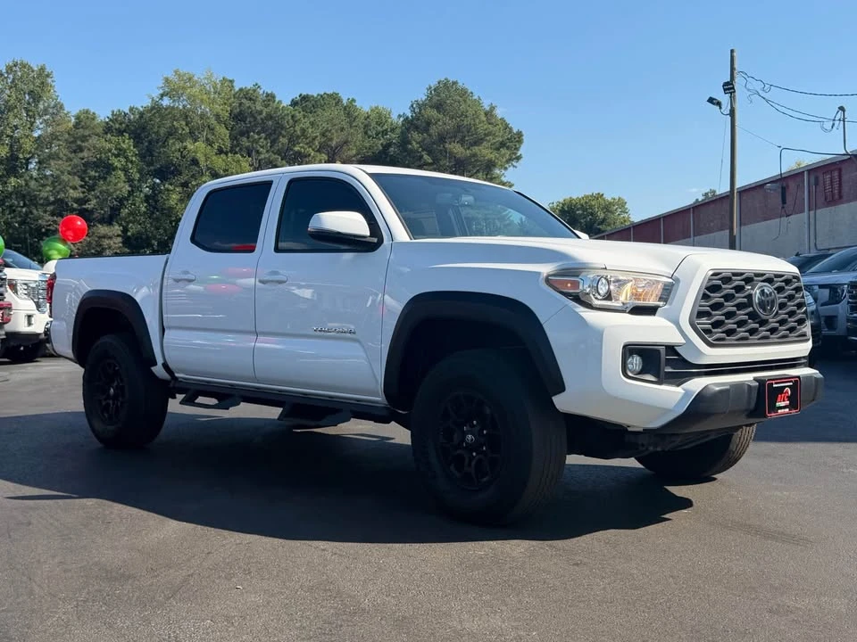 2017 Toyota Tacoma 3rd Gen - Image 5 of 12