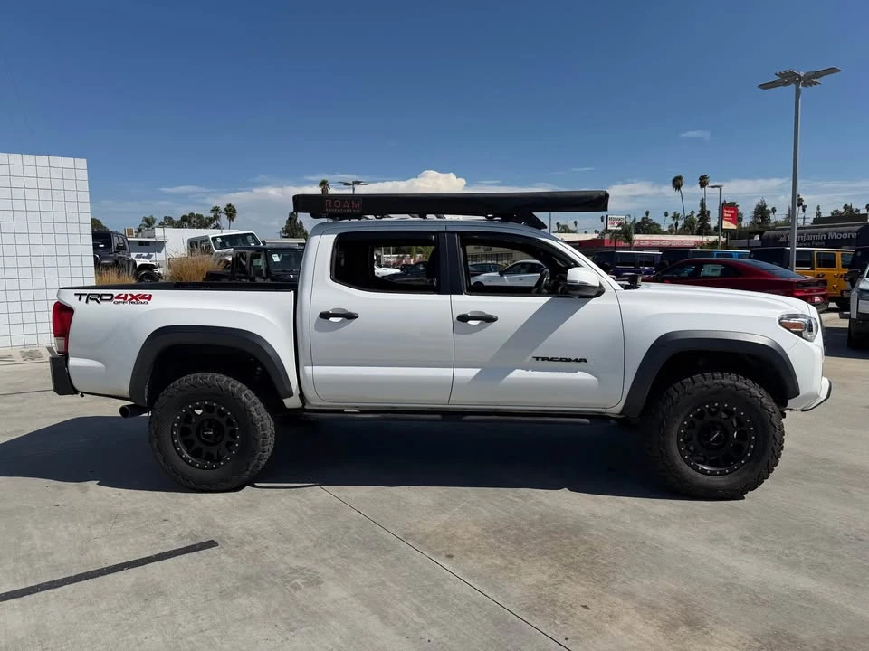 2017 Toyota Tacoma 3rd Gen - Image 3 of 6