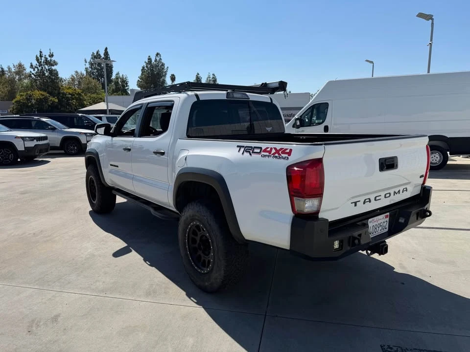 2017 Toyota Tacoma 3rd Gen - Image 5 of 6