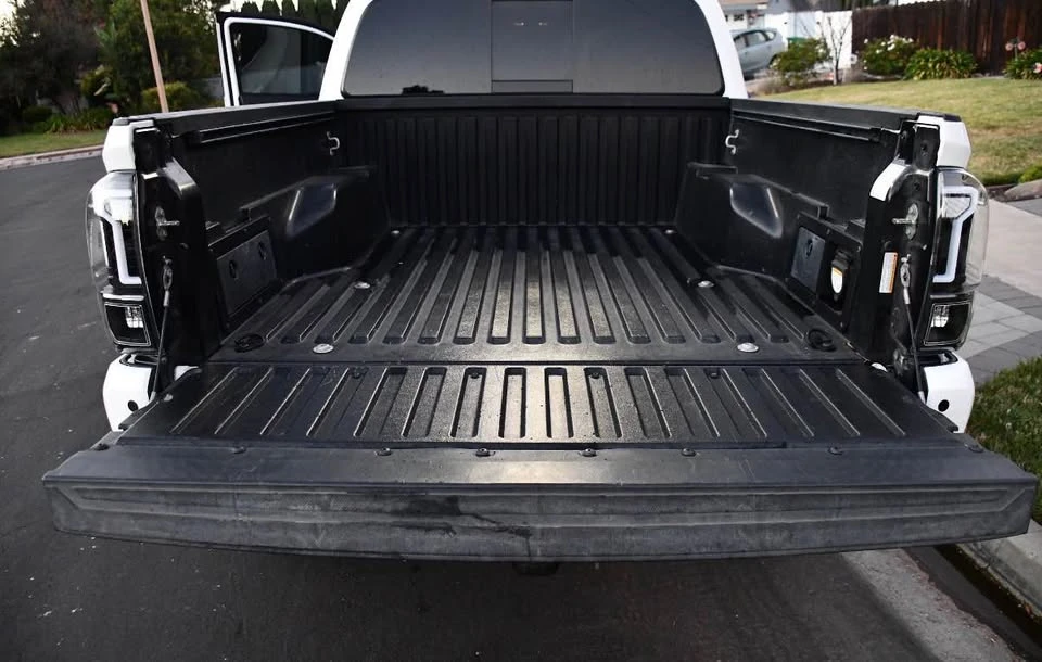 2017 Toyota Tacoma 3rd Gen - Image 15 of 17