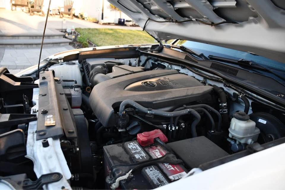 2017 Toyota Tacoma 3rd Gen - Image 12 of 17