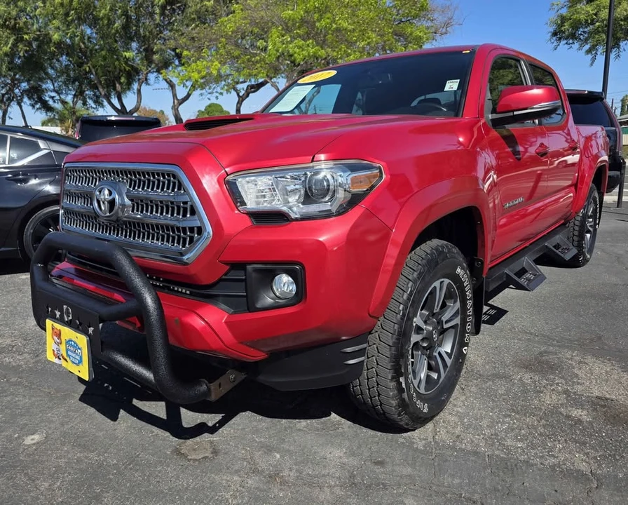 2017 Toyota Tacoma 3rd Gen - Image 3 of 10