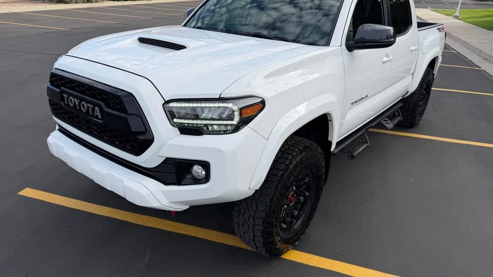 2017 Toyota Tacoma 3rd Gen - Image 11 of 20