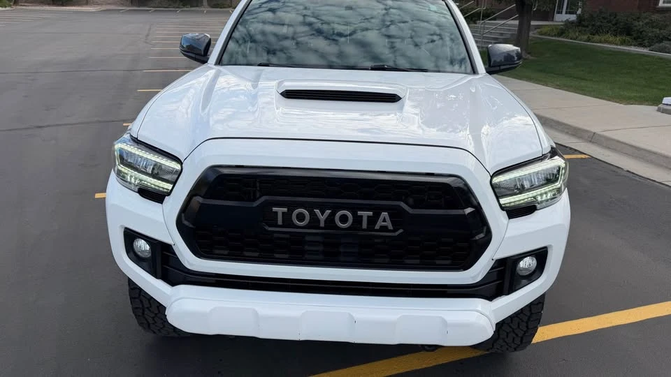 2017 Toyota Tacoma 3rd Gen - Image 10 of 20