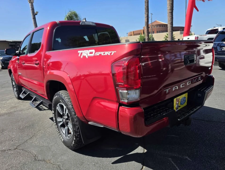2017 Toyota Tacoma 3rd Gen - Image 8 of 10