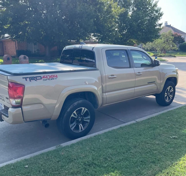 2017 Toyota Tacoma 3rd Gen - Image 3 of 12