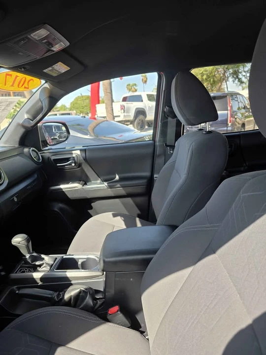 2017 Toyota Tacoma 3rd Gen - Image 5 of 10