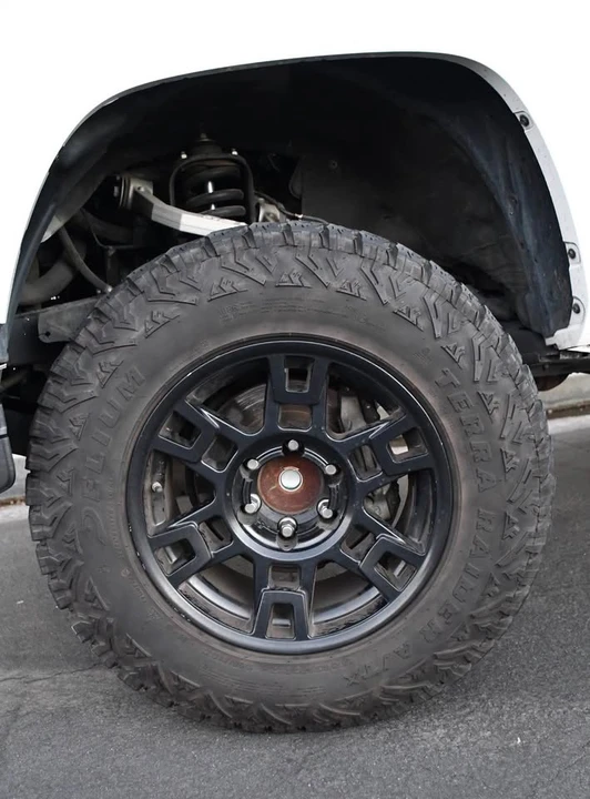 2017 Toyota Tacoma 3rd Gen - Image 14 of 17