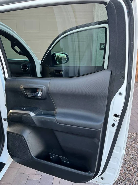 2017 Toyota Tacoma 3rd Gen - Image 15 of 19