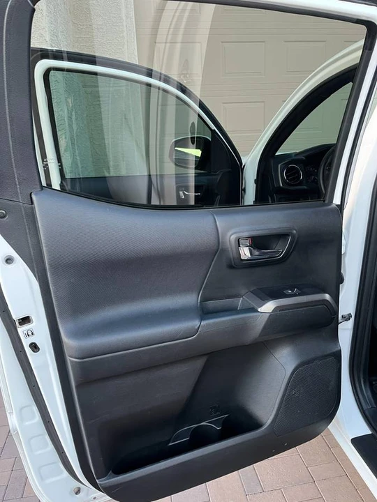 2017 Toyota Tacoma 3rd Gen - Image 14 of 19