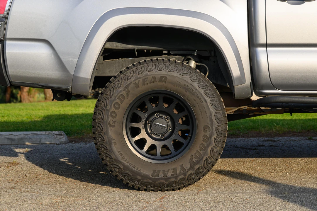 2017 Toyota Tacoma 3rd Gen - Image 16 of 31