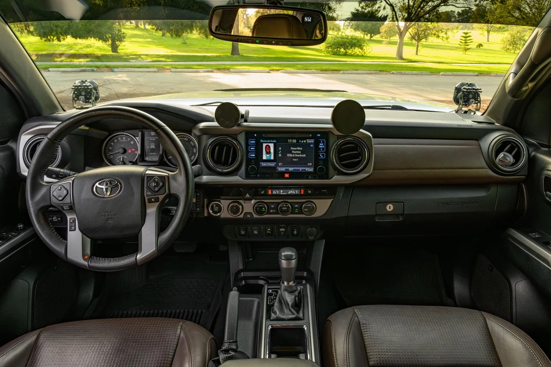 2017 Toyota Tacoma 3rd Gen - Image 17 of 31