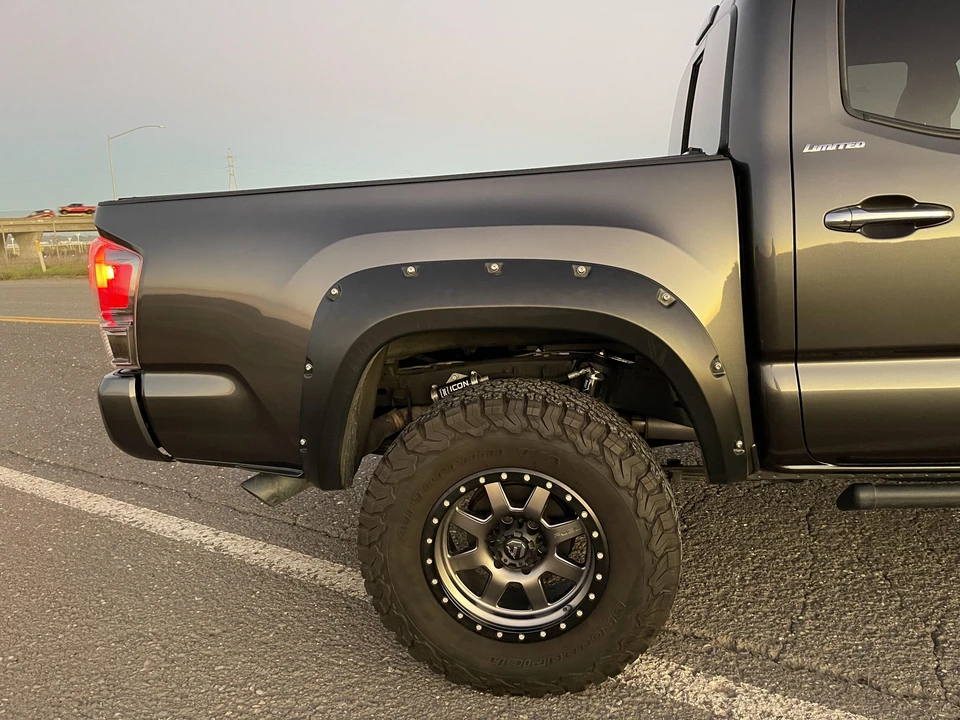 2017 Toyota Tacoma 3rd Gen - Image 29 of 31
