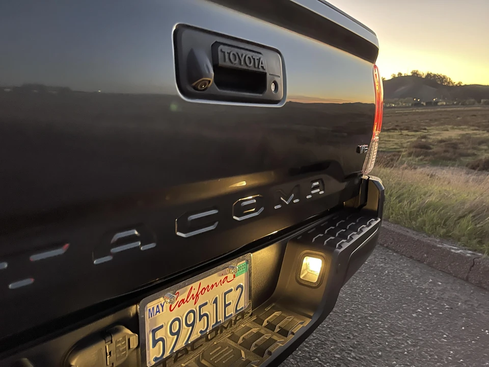 2017 Toyota Tacoma 3rd Gen - Image 24 of 31