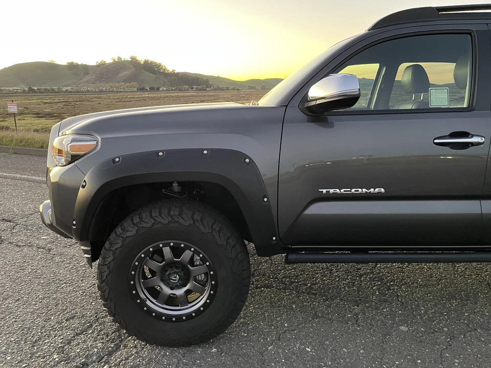 2017 Toyota Tacoma 3rd Gen - Image 16 of 31