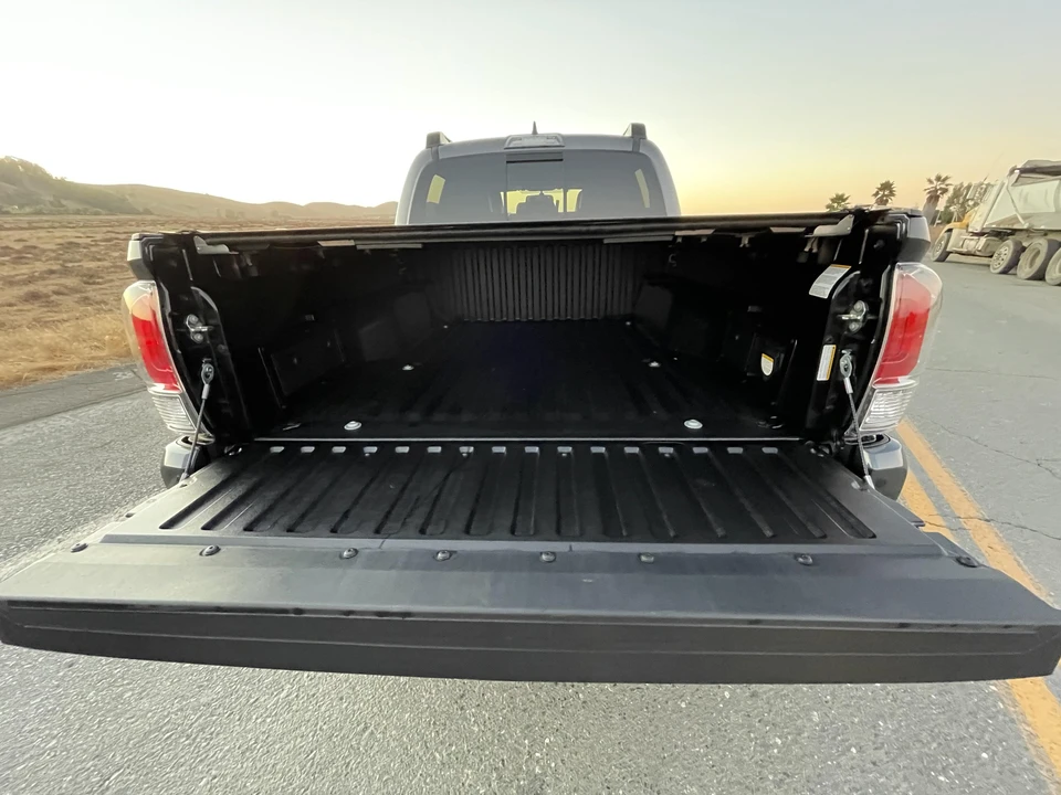 2017 Toyota Tacoma 3rd Gen - Image 12 of 31