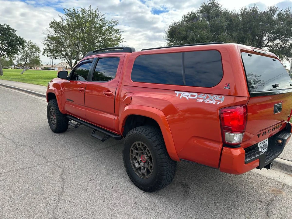 2017 Toyota Tacoma 3rd Gen - Image 9 of 15