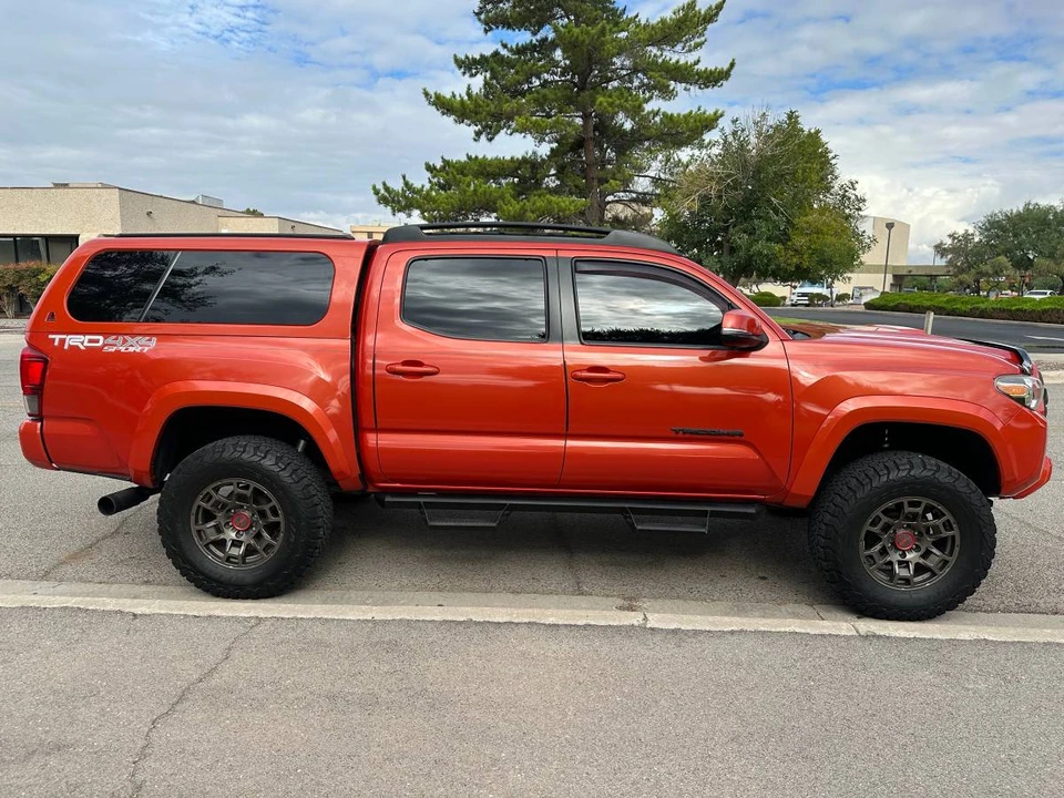 2017 Toyota Tacoma 3rd Gen - Image 4 of 15