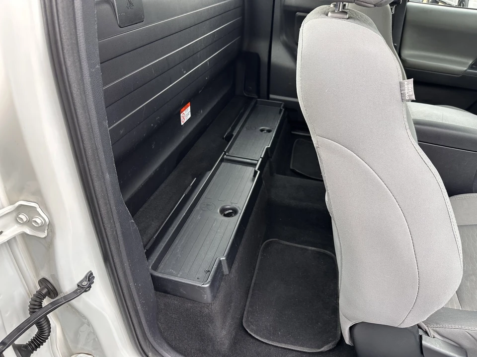 2017 Toyota Tacoma 3rd Gen - Image 17 of 21