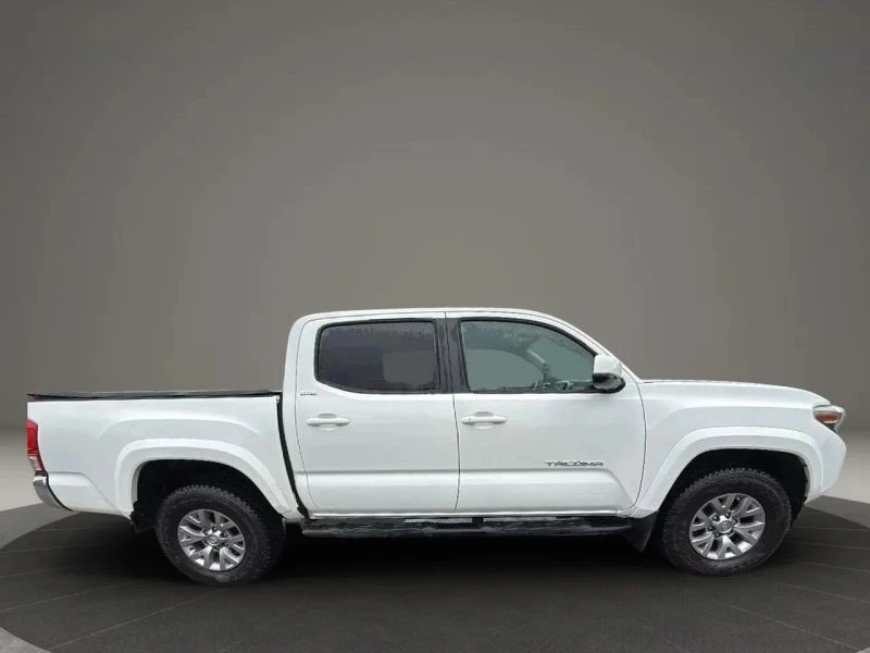 2017 Toyota Tacoma 3rd Gen - Image 5 of 12