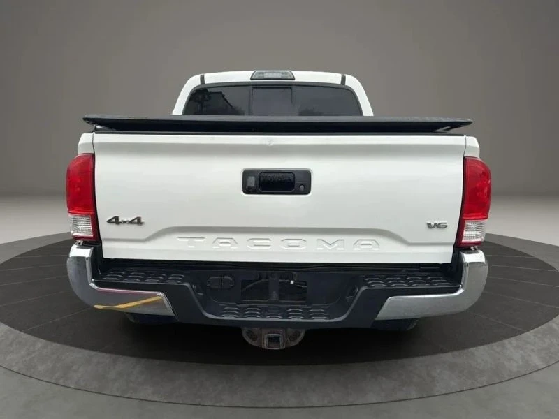 2017 Toyota Tacoma 3rd Gen - Image 7 of 12