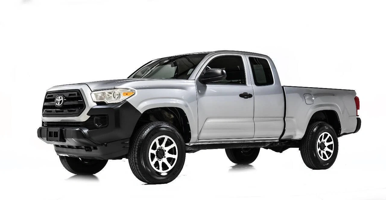 2017 Toyota Tacoma 3rd Gen - Image 2 of 12