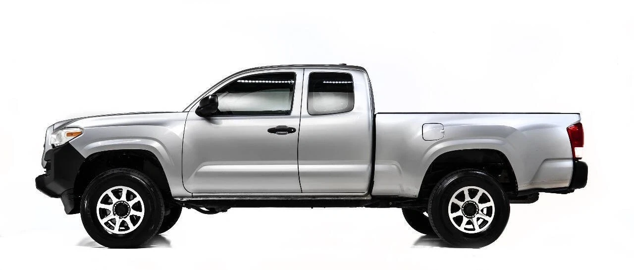 2017 Toyota Tacoma 3rd Gen - Image 6 of 12