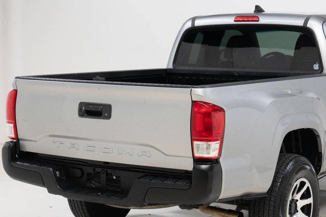 2017 Toyota Tacoma 3rd Gen - Image 12 of 12