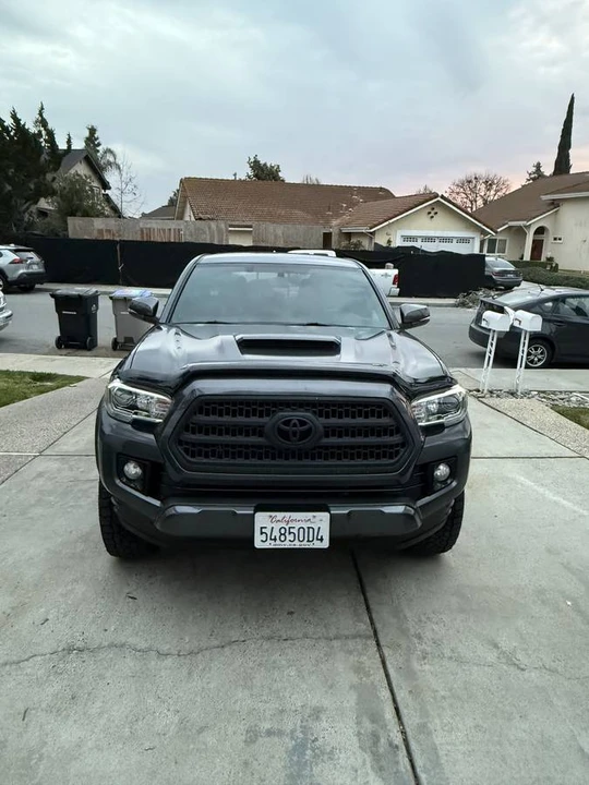 2017 Toyota Tacoma 3rd Gen - Image 2 of 14