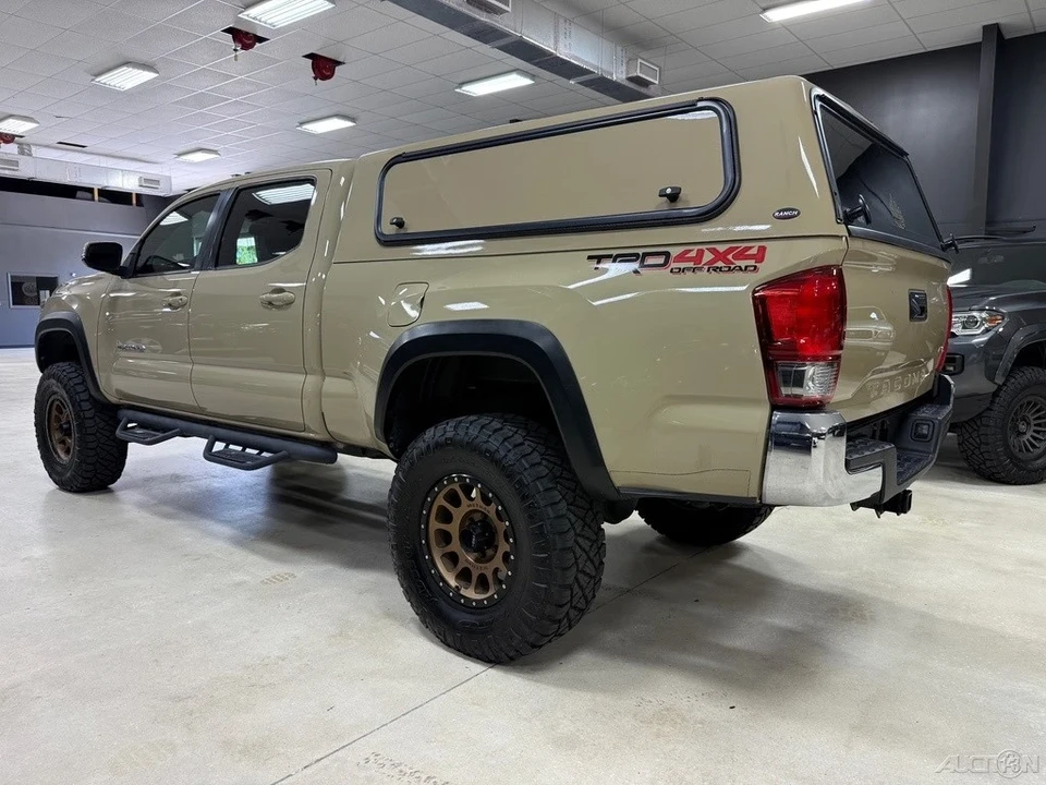 2017 Toyota Tacoma 3rd Gen - Image 8 of 12