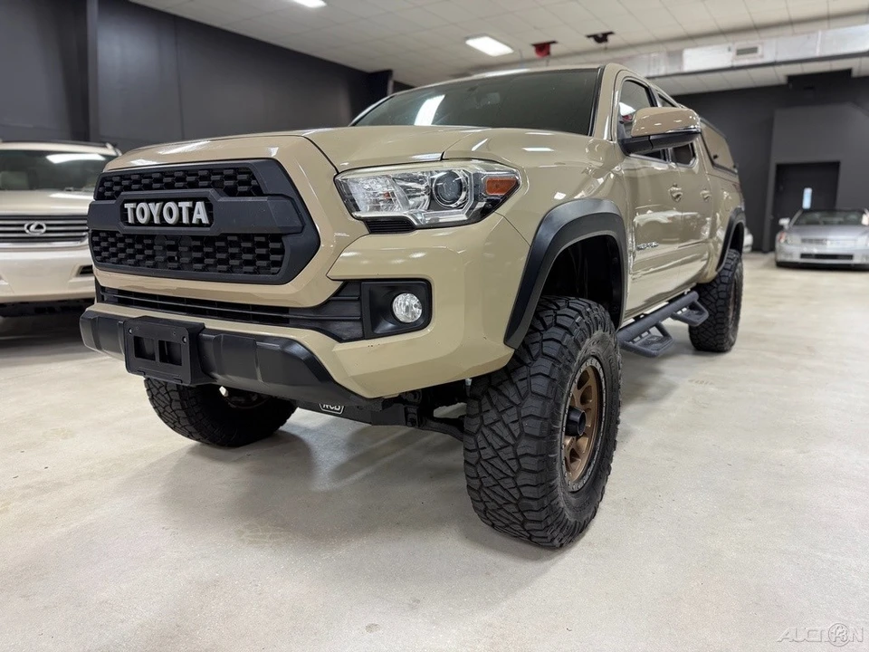 2017 Toyota Tacoma 3rd Gen - Image 4 of 12