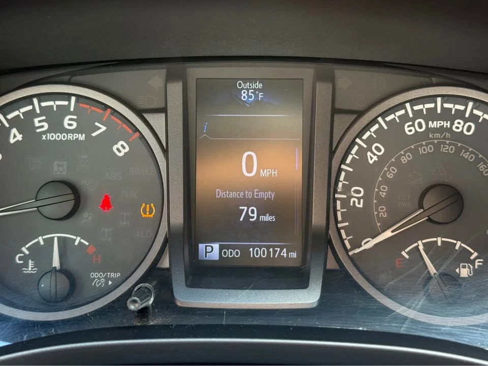 2017 Toyota Tacoma 3rd Gen - Image 6 of 14