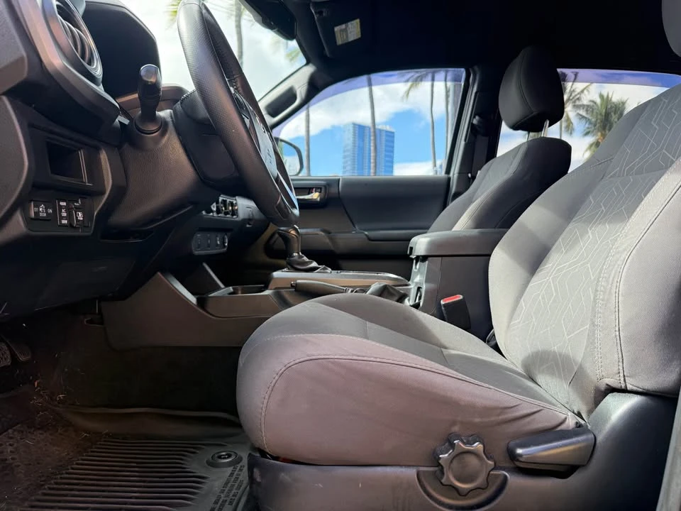 2017 Toyota Tacoma 3rd Gen - Image 9 of 14