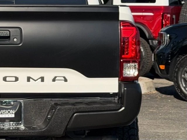 2017 Toyota Tacoma 3rd Gen - Image 9 of 21