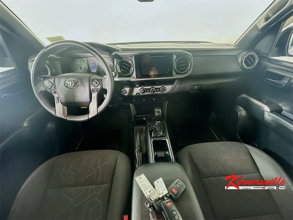 2017 Toyota Tacoma 3rd Gen - Image 10 of 21