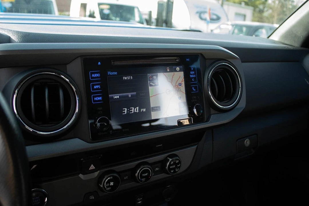 2017 Toyota Tacoma 3rd Gen - Image 17 of 21