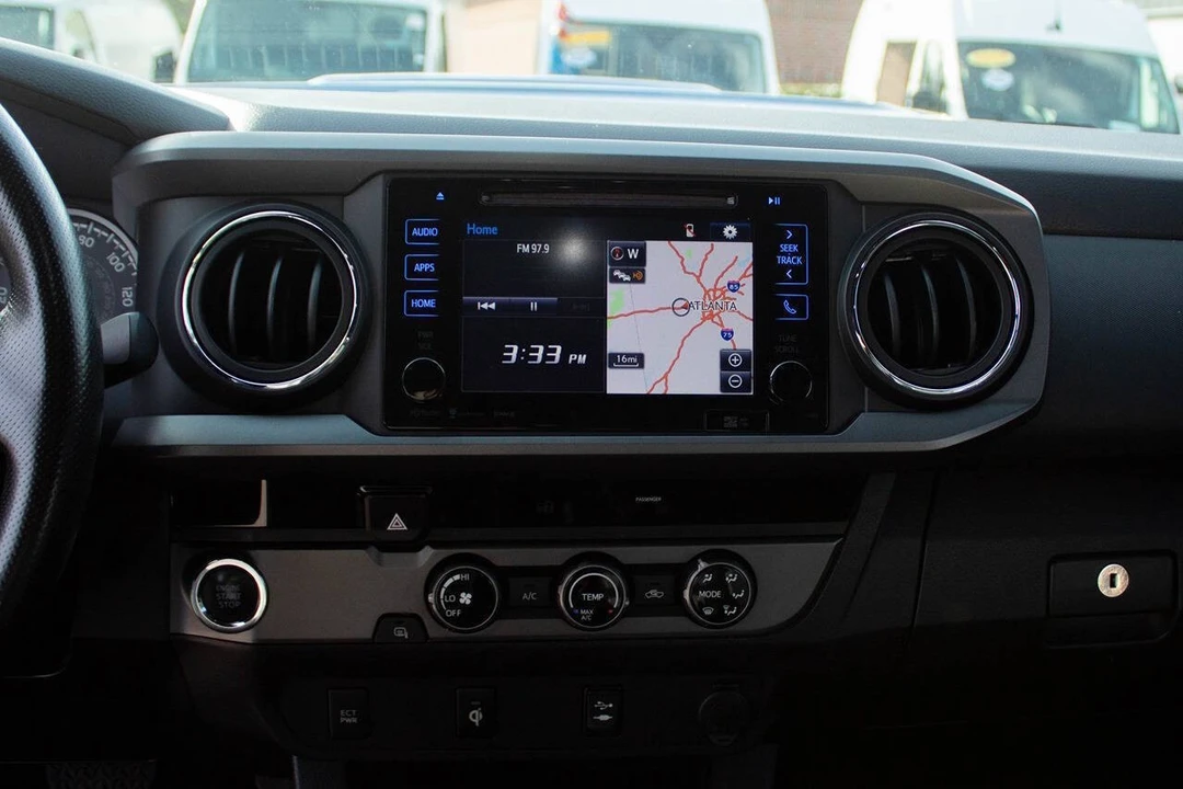 2017 Toyota Tacoma 3rd Gen - Image 14 of 21
