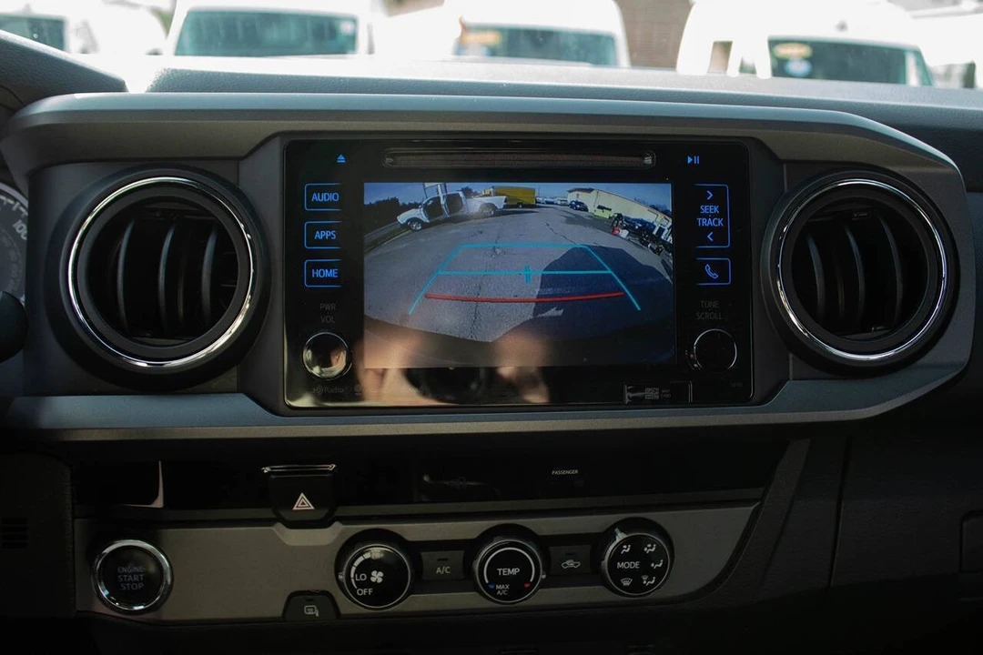 2017 Toyota Tacoma 3rd Gen - Image 18 of 21